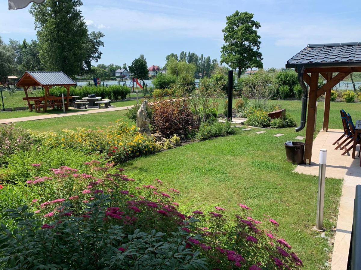 Balatonboglar - Golden Bridge Apartments Exterior foto